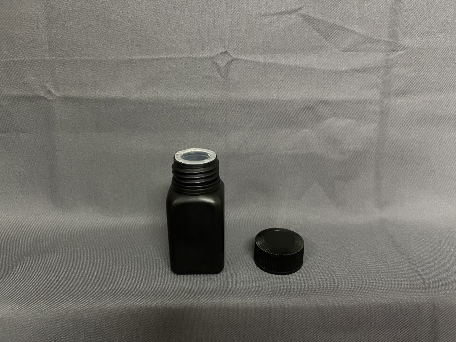 L-14方型瓶50cc