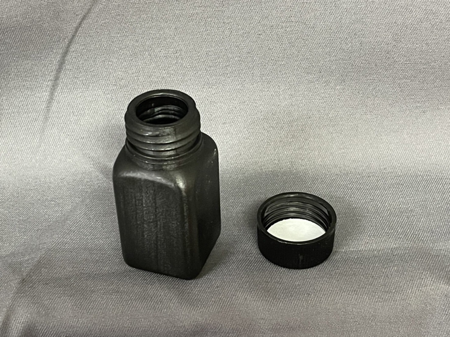 L-14方型瓶50cc