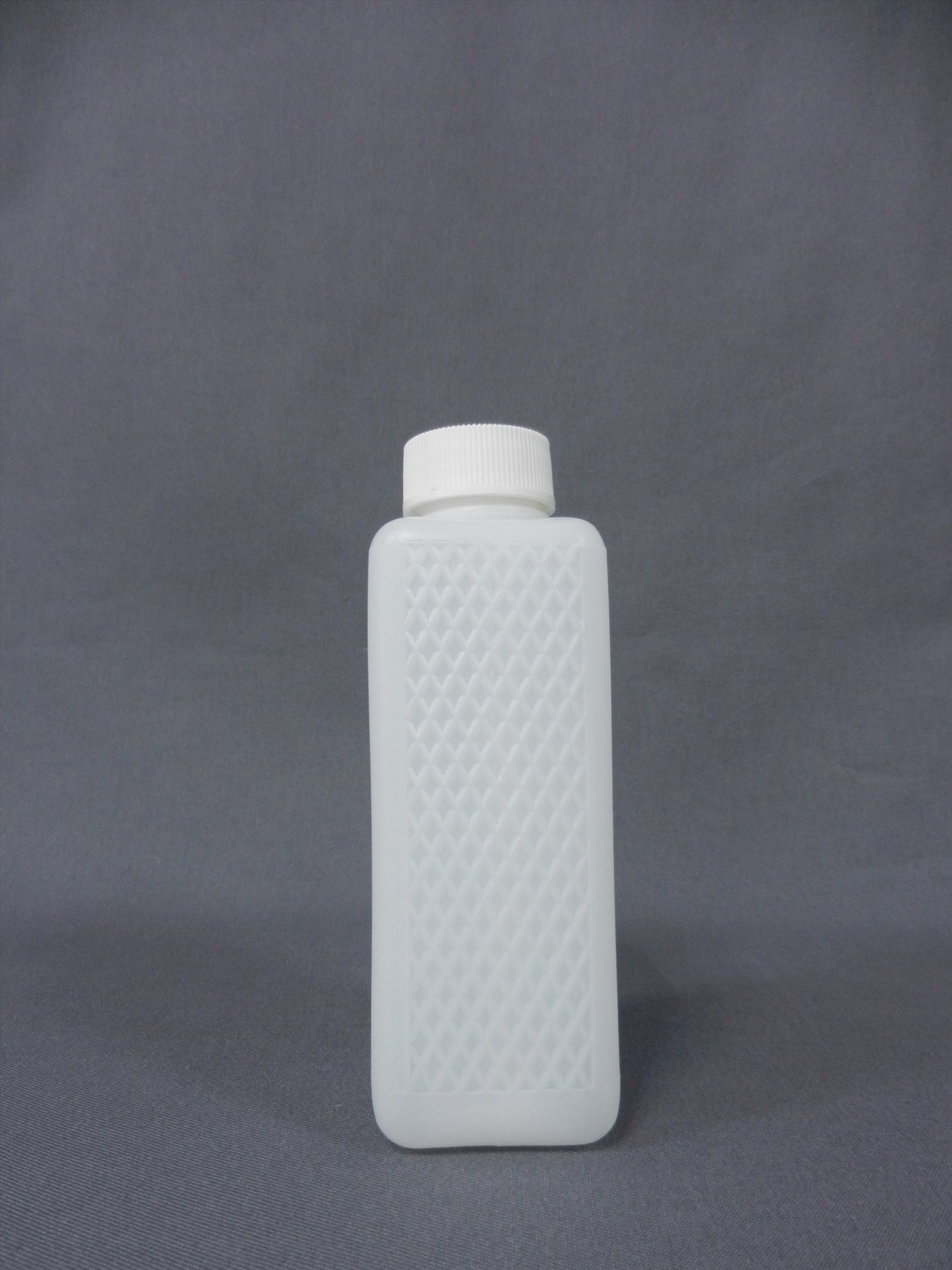 J-02化工瓶 250cc (有刻度)
